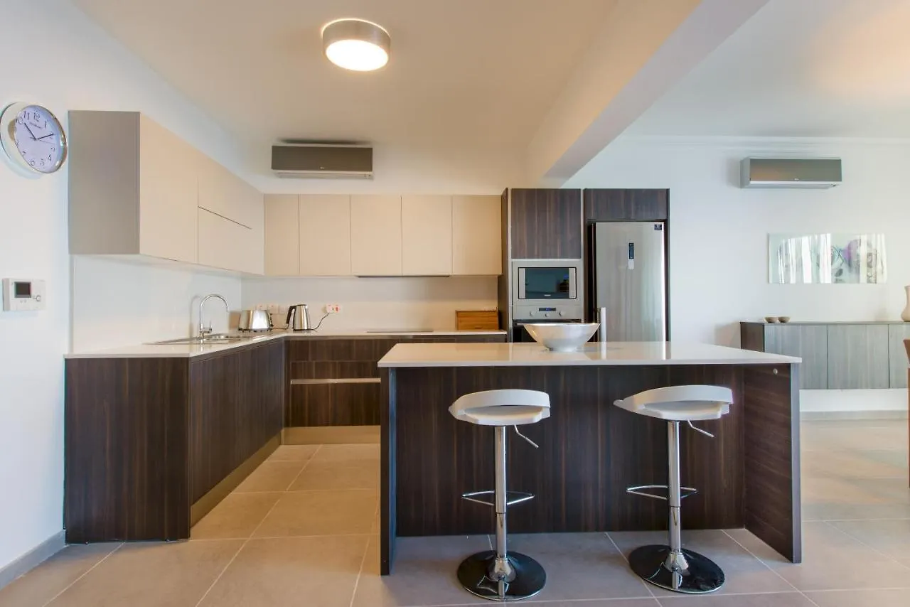 The Ultimate Luxury, Sliema With Pool Apartment 0*,  Malta