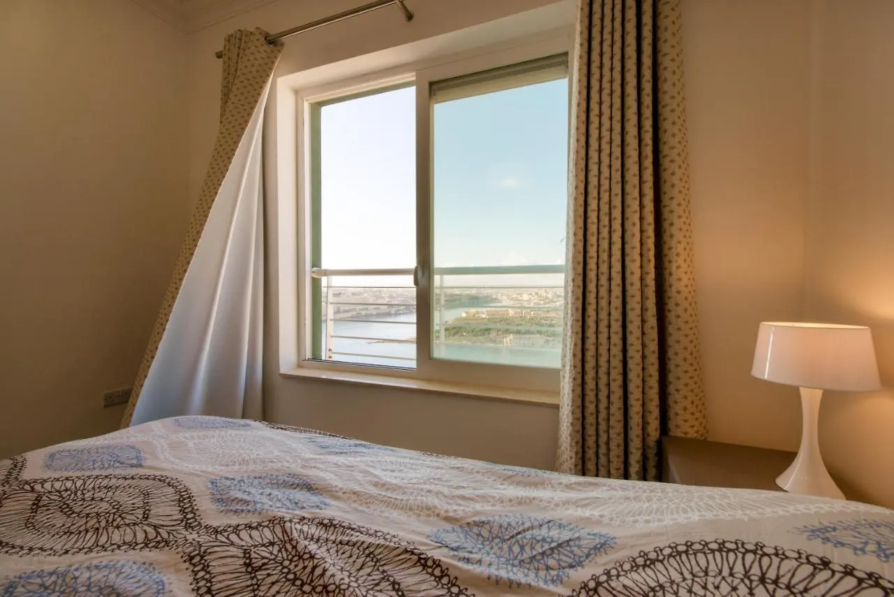 The Ultimate Luxury, Sliema With Pool Apartment