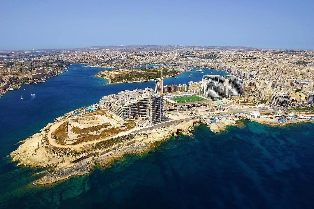 The Ultimate Luxury, Sliema With Pool Apartment